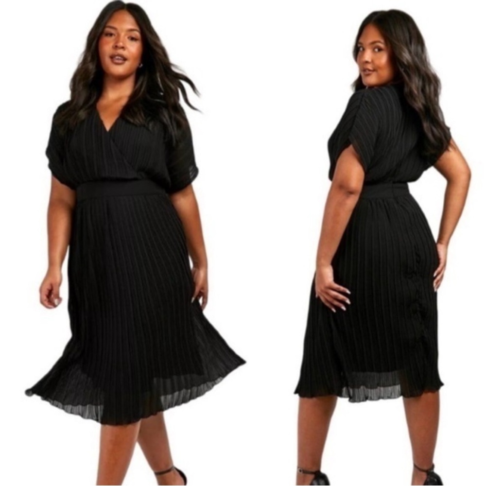 Boohoo Plus Black Midi Dress
